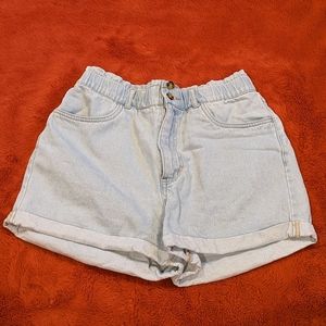 🎉🎉 light blue denim high waisted shorts